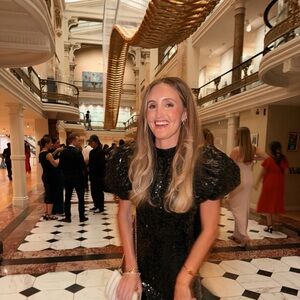 Meet your Posher, Madeline